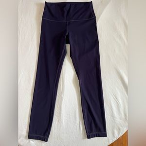 🌟LULULEMON LEGGINGS SIZE 6 PURPLE 🌟